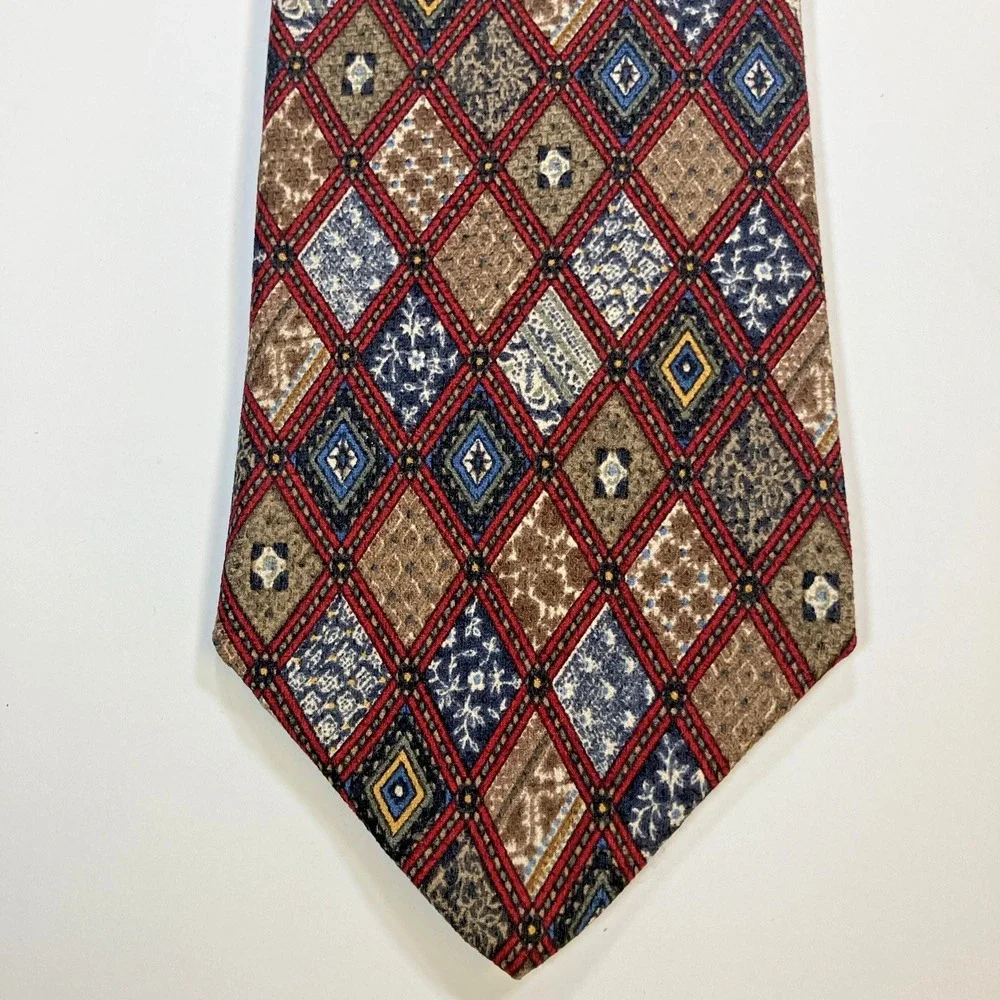 Guy Laroche Diffusion Mens Designer Necktie‎ All Silk Red Multicolor Geometric